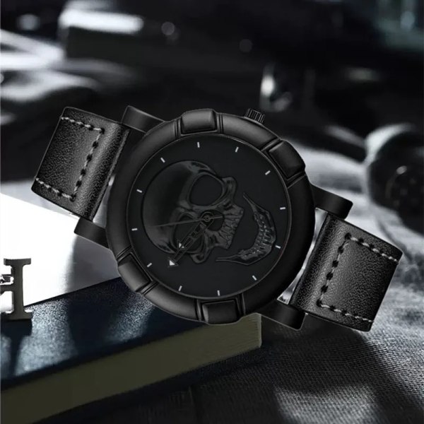 Kända märke för män Skallemönster watch 2022 Mode Casual Läderrem Militärsportarmbandsur Analog klocka Relogio Black Leather