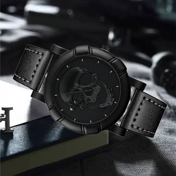 Kända märke för män Skallemönster watch 2022 Mode Casual Läderrem Militärsportarmbandsur Analog klocka Relogio Gold Leather