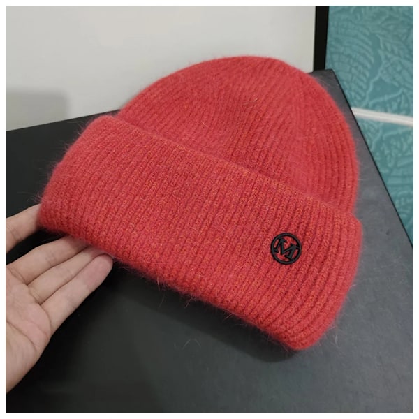 Uspop Nya Dammössor Vinter Tjocka Varma Stickade Mössor Enfärgad Bokstav M Mjukt Hår Skullies Beanies Red elastic 53-59 cm
