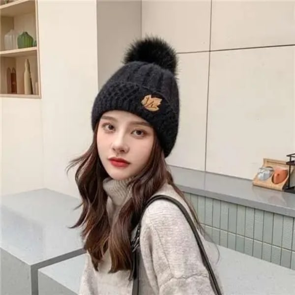 Vintervarma Hattar För Kvinnor Nytt Mode Koreanska Blandningar Tjock Varm Stickad Hatt Bonnets Skullies Beanie Hatt Black