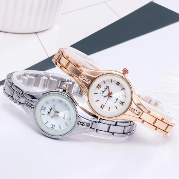 Het mode personlighet design armband typ watch kvarts kvinnlig watch women watch(.483)
