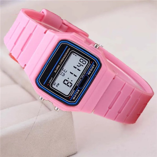 Mode Digitala klockor för män kvinnor 2023 Enkel liten fyrkantig platta LED elektronisk watch Casual Sport Herrklocka watch hombre Pink
