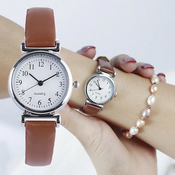 Toppklassiska damklockor Casual Quartz Läderarmband Watch Rund analog klocka Armbandsur Brown
