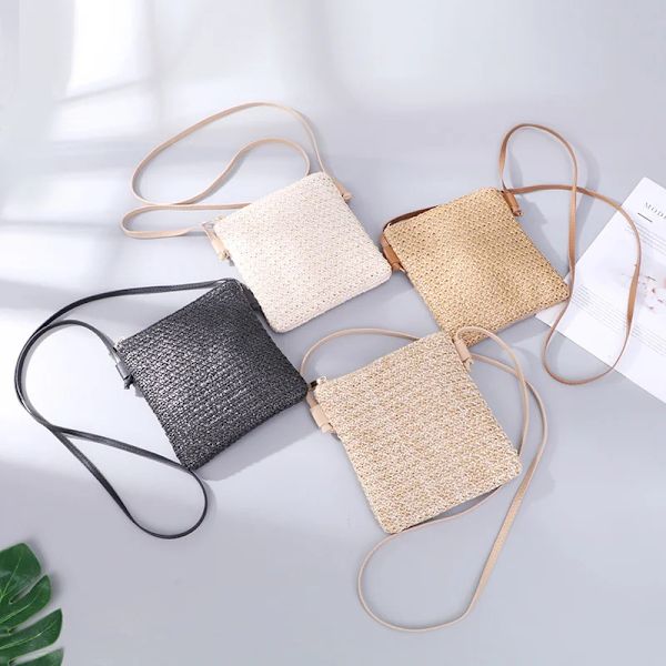 Halmfläta dam Små fyrkantiga väskor En axel lutande väska Handväska Myntväskor Sommar Casual Söt Semesterväska Beige Mini(Max Length20cm)