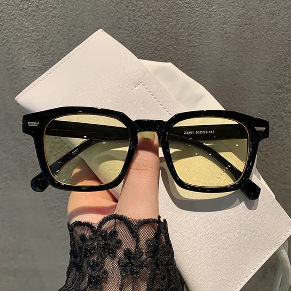 Vintage fyrkantig ram solglasögon för kvinnor män unisex retro blå röd lins svart transparent utomhus sport solglasögon glasögon A02 1 pair