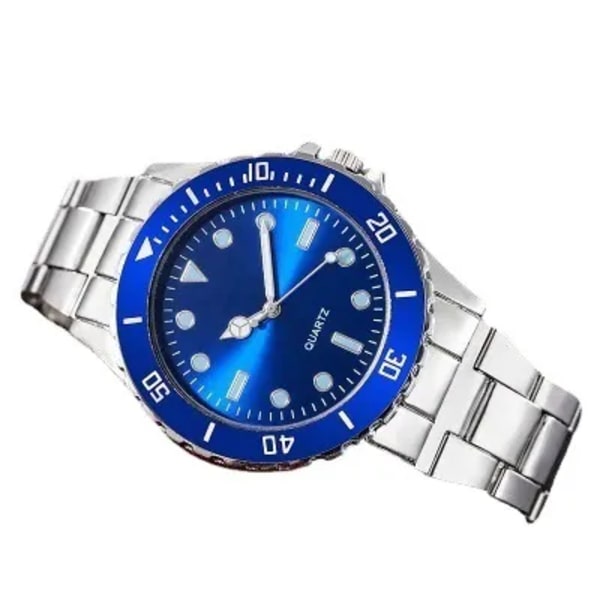 Mode Business TOP Watch för män Lyx Silver Grön Vattentät Diamond Luminous Digital Quartz Armbandsur Reloj Hombre Has Calendar(.301)