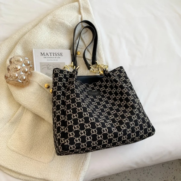 Canvas shopperväskor för kvinnor Lyxig axelväska NYHET Design Kvinna Enkel Shopping Axelväska Damhandväskor Stora Black Shoulder bag