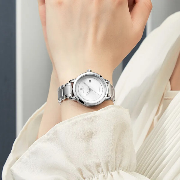 NAVIFORCE Toppmärke Lyx Damklockor Vattentät mode Watch Kvinna Quartz Armbandsur Watch Feminino Montre Femme RGW BOX