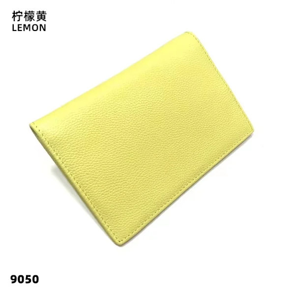 Gravera bokstäver Läder Cover Anpassat namn Mjuk kohud Resepasshållare Kvinnor Män Gör-det-själv-present Passfodral Case yellow
