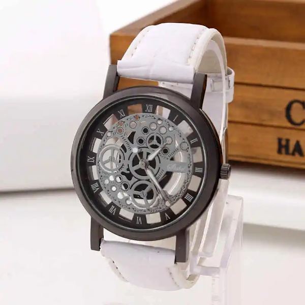 2020 Herrklockor Mode Transparent Hollow Klockor Läderband Quartz Armbandsur Kampanjpris Reloj Hombre black white