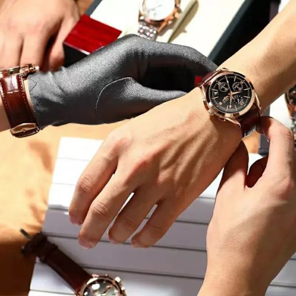 Nytt mode herrklockor Toppmärke Lyx Military Quartz Watch Premium Läder Vattentät Sport Chronograph Watch Herr gold white