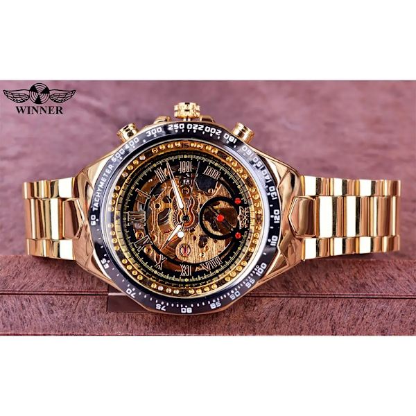 Vinnare Nytt nummer Sport Design Bezel Golden Watch Herrklockor Toppmärke Lyx Montre Homme Klocka Herr Automatisk Watch GMT107