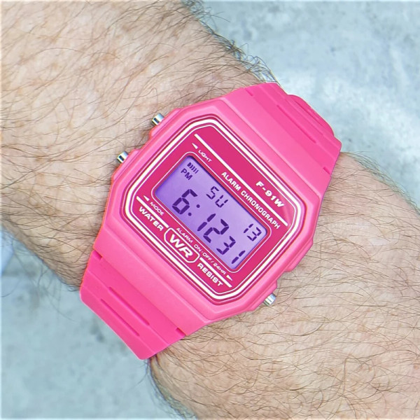 F91W Kvinnor Färgglad LED Digital watch för män Silikonarmband Armbandsur för par Sport Fyrkantig Armband Klocka Dam Present pink