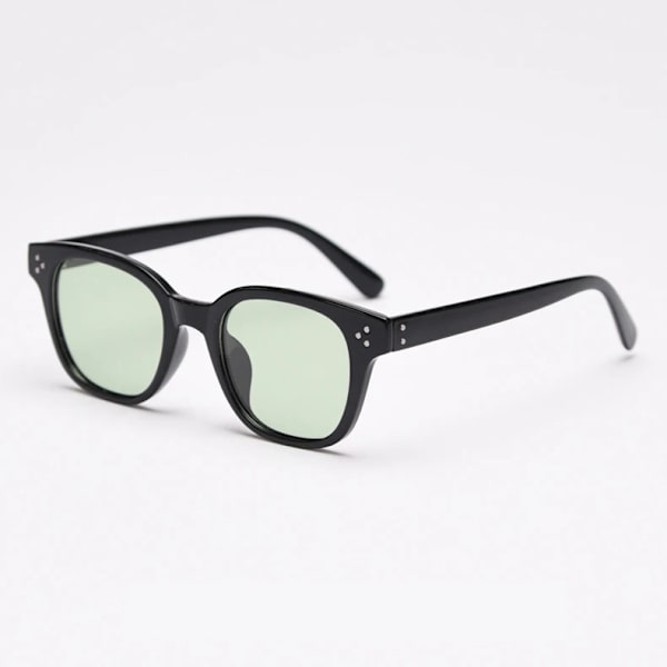 Nytt mode Cat Eye Polarized Solglasögon Kvinnor Fyrkantiga Svarta Solglasögon Nit Trend Godis Färg Små ram Glasögon Skärmar green show as picture