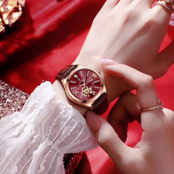 POEDAGAR Watch Dam Diamant Läder Kvarts Armbandsur Vattentät Lysande Rose Guld Vin Röd Damklockor Flickvän Present 02 Red