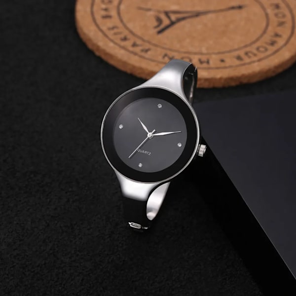 Watch för kvinnor Märkestil Armbandsur i rostfritt stål Quartz Enkel Casual Relojes Kvinnliga Saati Rhinestone Armbandsur Black