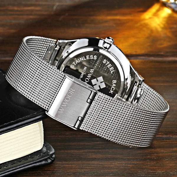 WWOOR Silver Herrklockor med Mesh Stål Topp Märke Lyx Ultra Tunn Kvarts Vattentät Date Business Armbandsur Box Montre Homme silver blue box