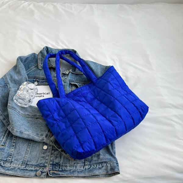 Stor kapacitet Vinter Axelväska Nya Solid Nylon Handväskor Bomull Casual Tygväskor För Kvinnor Mode Topp Handväska Blue 38x29x12cm