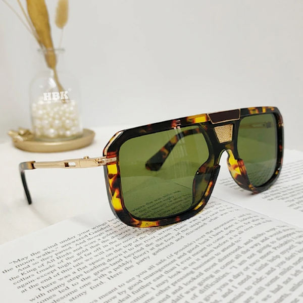 2022 New Retro Double Bridges Herr Solglasögon Mode Svarta Klara Glasögon Trending Hollow Leopard Blå Solglasögon Män Kvinnor Shad C02 Gold Blue Film Sunglasses