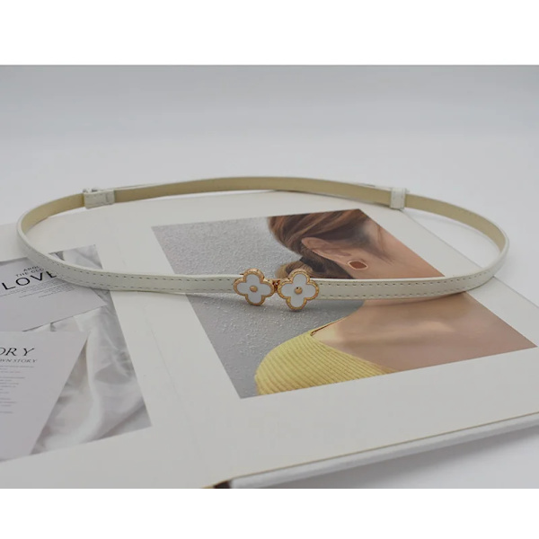 Bältesklänning Enkel mångsidigt mode för kvinnor Läderbälte Tunt Skinny Justerbar matt midjeband Bältkklänning Tillbehör Matte White 96X1CM