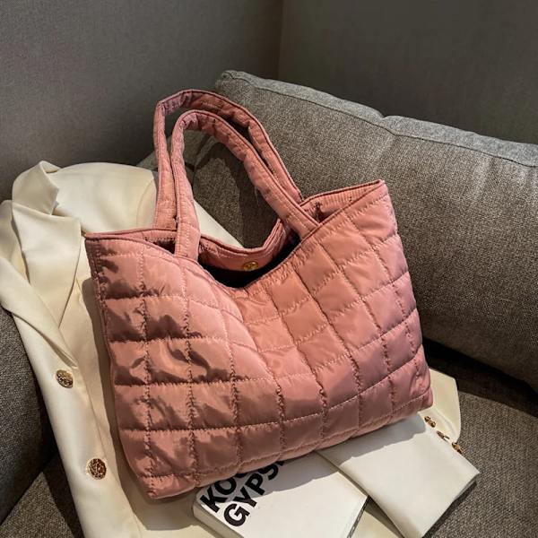 Stor kapacitet Vinter Axelväska Nya Solid Nylon Handväskor Bomull Casual Tygväskor För Kvinnor Mode Topp Handväska White 38x29x12cm