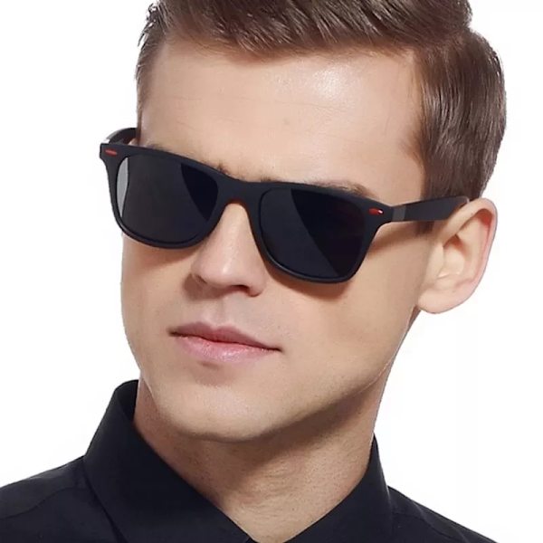 1 ST Klassiska polariserade solglasögon Herr Dam Märkesdesign Körning Fyrkantig ram Solglasögon Man Goggle UV400 Gafas De Sol C