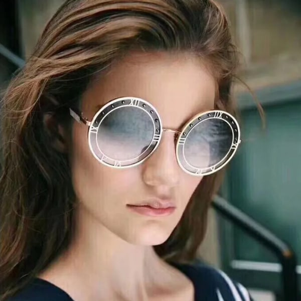 2021 Sommarsolglasögon Modesolglasögon för män och kvinnor Rund romersk design Unisex Snygga solglasögon UV400 Silver w Pink Other