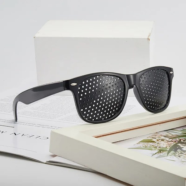 Svarta hål för solglasögon Anti-trötthet Synvård Mikroporösa glasögon Ögonträning Syn Förbättra anti-myopi Unisex C4 Black