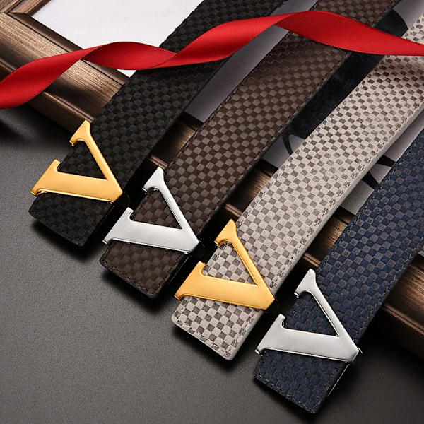 2022 Lyxdesigner Märke Pin Spänne V-bälte Herr Hög kvalitet Kvinnor Herr Klänningsrem i äkta läder för jeans Midjeband GOLD BLACK 110cm