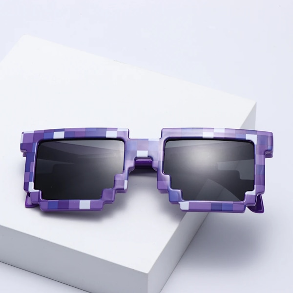 1PC Square Pixel Mosaic Solglasögon Cosplay Actionspel Leksaksglasögon Thug Fashion Retro Life Glasögon gynnar för barn och vuxna 5D87-C11