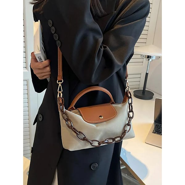 Designerkedja under armarna Damväska Kontrast Liten Crossbody-väskor för kvinnor Casual Canvas Handväska för kvinnor Ny lyx Auburn