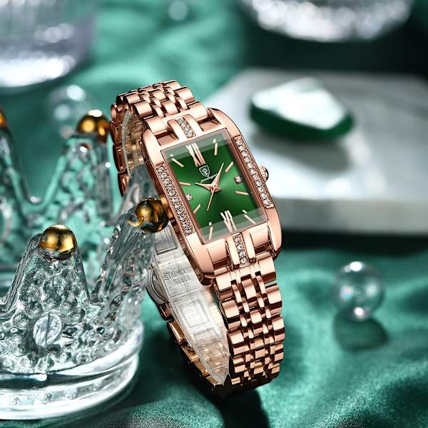 POEDAGAR Högkvalitativ watch Toppmärke Lyxigt Mode Affärsrektangel Vattentät Kvarts Damklockor i rostfritt stål Gold Wine Red Steel
