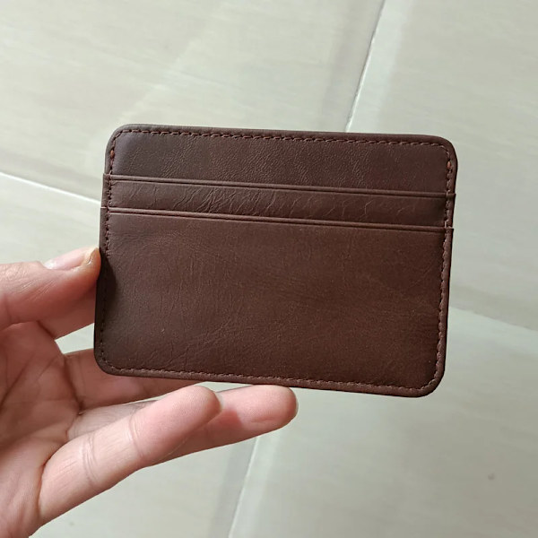 Supertunnt mjukt fårskinn Korthållare i äkta läder Mini Kreditkortsplånbok Herr Tunt case Liten handväska Visitkortshållare Cowhide Light coffee