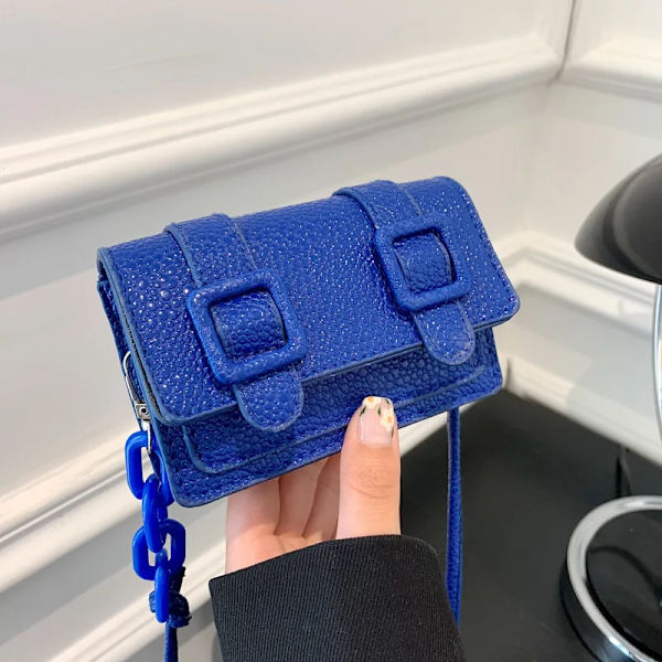 Mini Small Messenger Bag Dam Flicka Kedjeväska PU Läder Märke Designer Handväskor Dam Retro Bältesspänne Crossbody Väskor Blue
