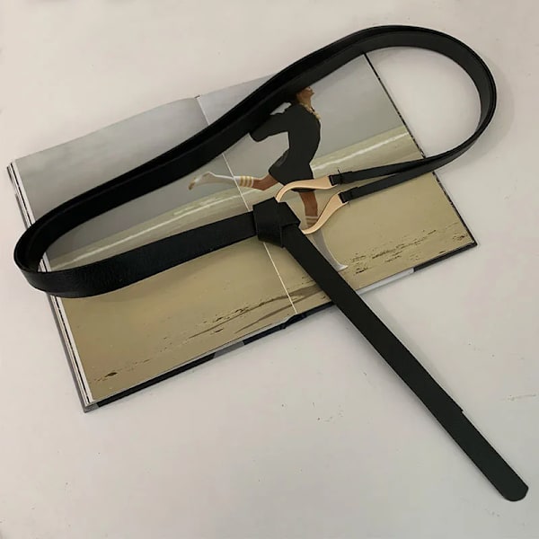 Nytt mode Läder Kvinnor Bälte Designer Metallspänne Midjerem Allmatch Dam Klänning Kappa Tröja Dekorativt knuten midjeband Styles 2 Beige 120cm