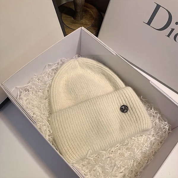 Uspop Nya Dammössor Vinter Tjocka Varma Stickade Mössor Enfärgad Bokstav M Mjukt Hår Skullies Beanies White elastic 53-59 cm