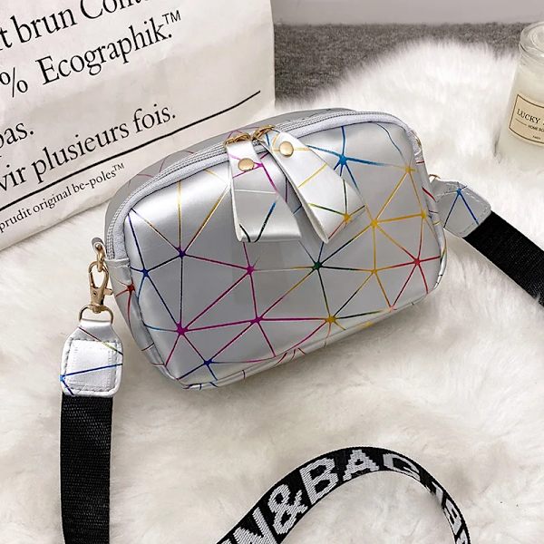 Ny liten dragkedja Crossbody-väskor för kvinnor sommar PU-läder Axelväska för flicka Handväska Mode telefonväska Silver