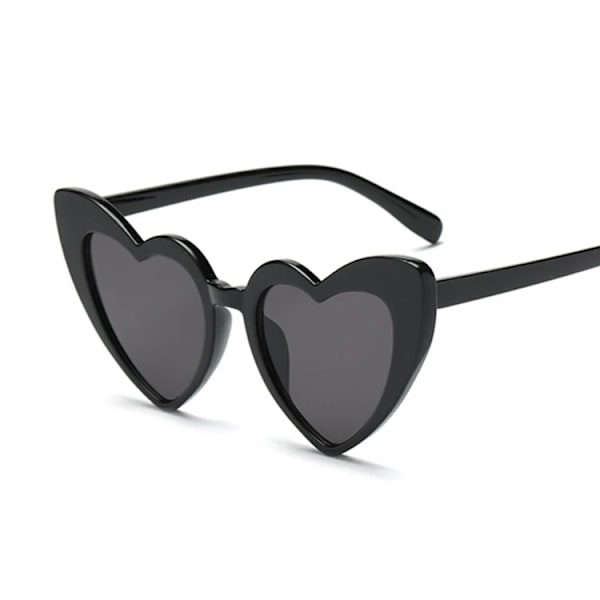 Hjärta Märke Designer Solglasögon Kvinna Lyxiga Plast Solglasögon Klassiska Retro utomhusglasögon Oculos De Sol Gafas BlackGray