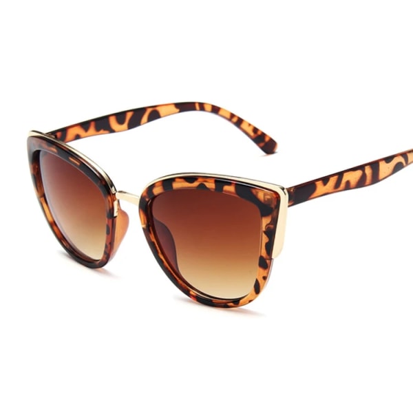 Sexiga Cat Eye Solglasögon Kvinna Lyxigt varumärke Designer Vintage Gradient Glasögon Retro Solglasögon Dammode Glasögon Leopard