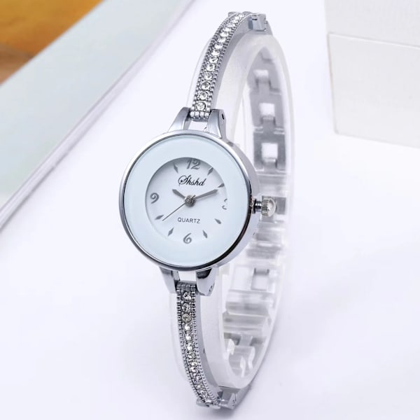 Het mode personlighet design armband typ watch kvarts kvinnlig watch women watch(.480)