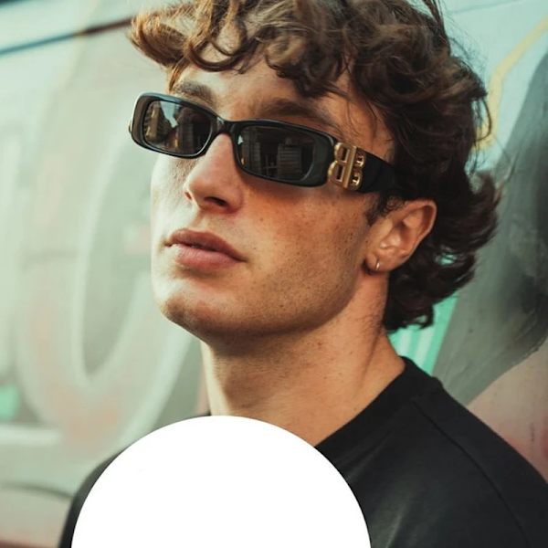 2022 New Summer Retro Solglasögon Kvinnor Liten fyrkantig ram Bokstav Solglasögon Dam Ocean Lens Solglasögon Oculos UV400 Eyewear 8189 C3 As shown