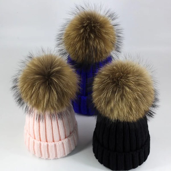 Vintermössa med Pompom i Mink och Ball Cap för Kvinnor och Flickor, Stickad Beanie, Helt Ny, Tjock Kvinnomössa, 50-54-60 cm red child 50-54CM