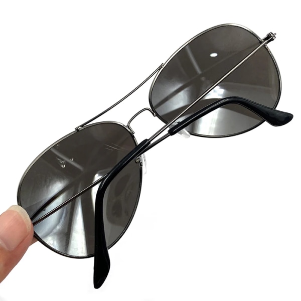 Spegelsolglasögon för män 2022 Ny designer Solglasögon Kvinnlig Resor Vintage Oval ram Matel Glasögonlins Uv400 black AS picture
