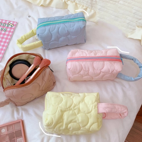 New Ins Tyg Smink Toalettväska för Kvinnor Godis Kosmetisk Organizer Söt handled Sminkpåse Bärbar Student Case Pink