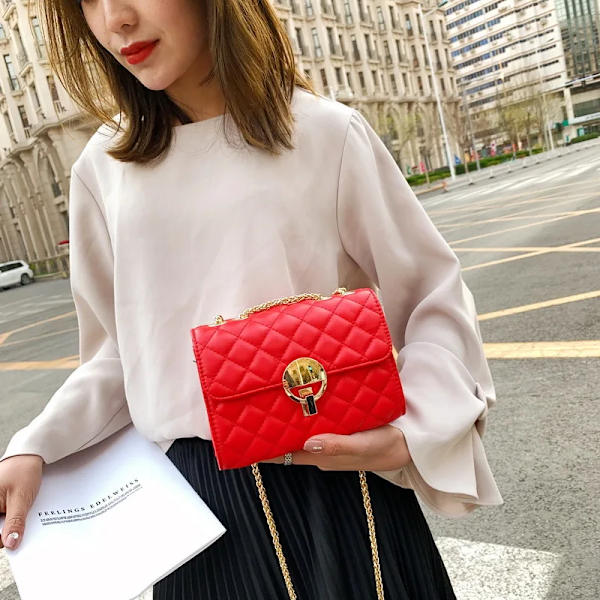 damväskor ny ankomst mode dam axelväska pu material diamant gitter kedjor crossbody väska svart röd färg Red