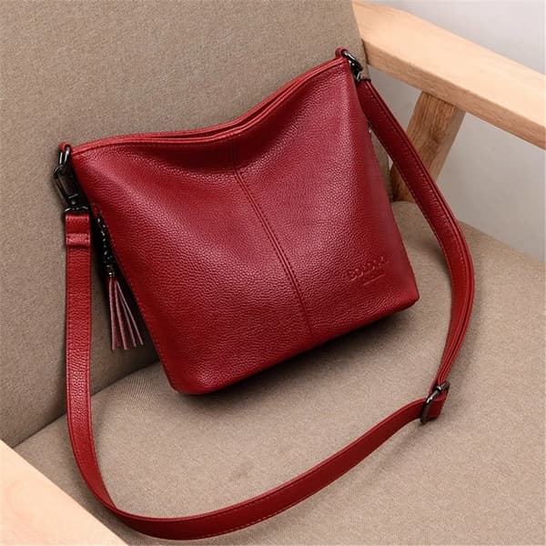 Äkta Tofsar Dam Hand Crossbody Väskor För Kvinnor Läder Lyx Handväskor Och Handväskor Dam Axelväskor Designer Hink Sac Red