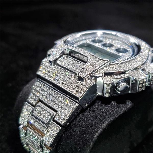 Hip Hop MISSFOX Helt Iced Out Herrklockor Digitalt rostfritt stål Mode Lyx Diamond Quartz Armbandsur AAA Classic Watch V304-GG