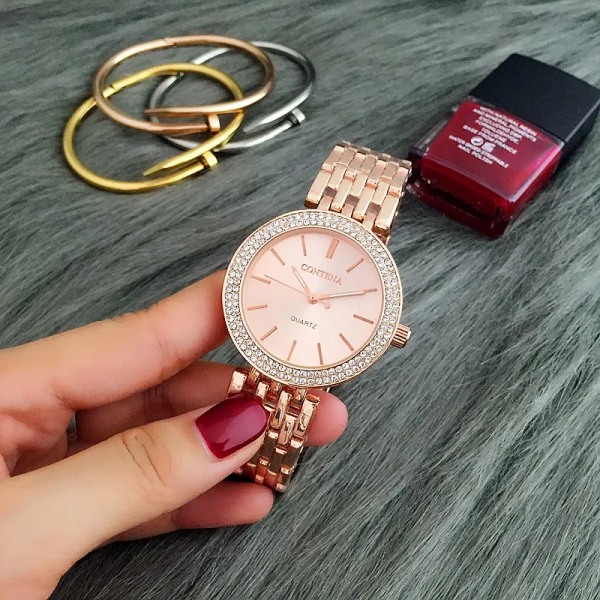Ny watch för kvinnor Lyxarmbandsklockor Damarmbandsur i rostfritt stål Kvinna Quartzklocka Reloj Mujer Montre Silver Gold