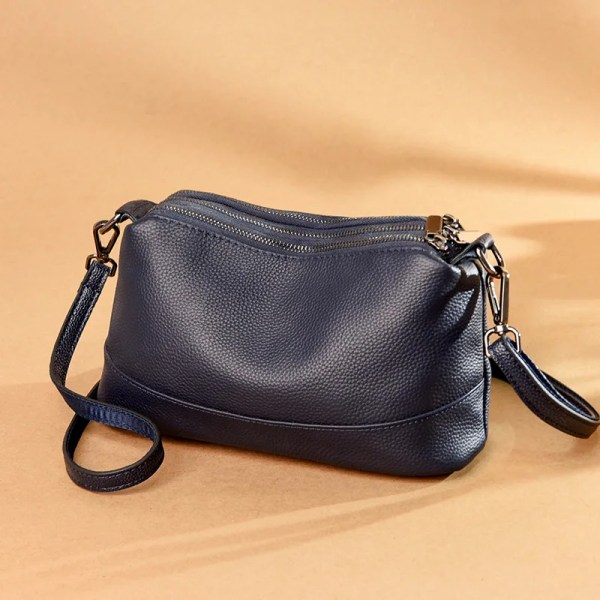 Handväskor i 100 % äkta läder Damväskor Designer Mjuk Kohud Crossbody-väska Dam Mode Lyx Kvinnlig Axelväska Blue