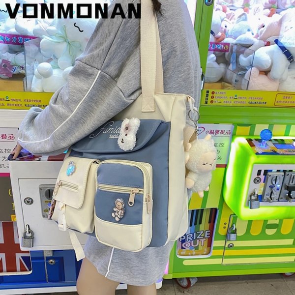 Söta tygväskor med stor kapacitet Trendig nylon lapptäcke skolboksväska för tonårsflickor Modestudent Crossbody Sac Blue With Accessories